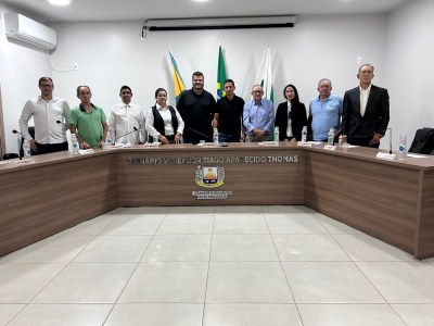 Câmara de Manfrinópolis aprova criação do Departamento dos Direitos da Mulher e recebe visita do Presidente da  ACAMSOP