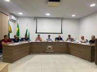 Câmara de Manfrinópolis aprova projetos importantes e contas da ex-prefeita em sessões legislativas