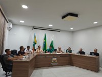 Prefeito apresenta balanço da gestão na Câmara e vereadores cobram melhorias em saúde, infraestrutura e agricultura na 5ª Sessão Ordinária